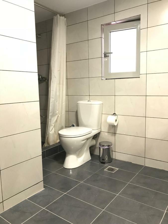 Holodek Apartments Sygrou Parking Atene Esterno foto