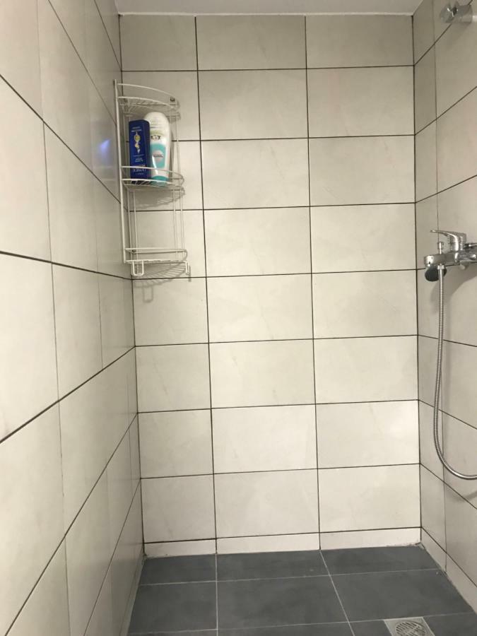 Holodek Apartments Sygrou Parking Atene Esterno foto